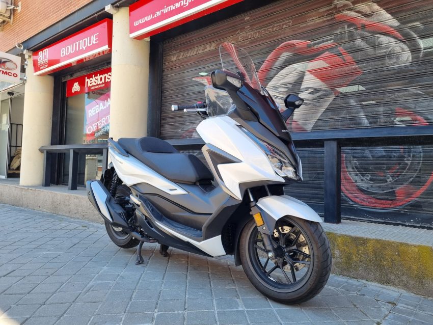 honda forza 350 (2022)