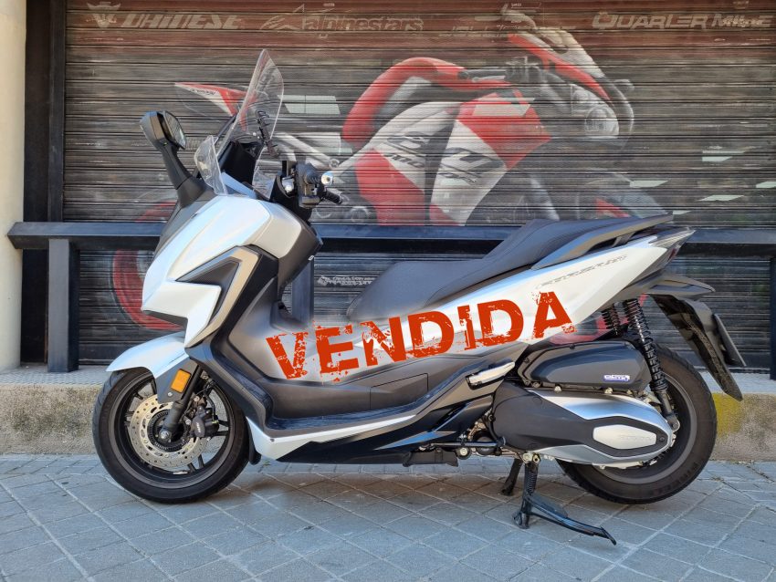 honda forza 350 (2022)