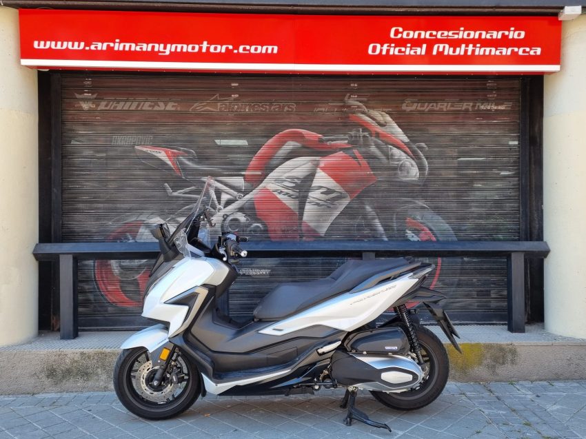 honda forza 350 (2022)