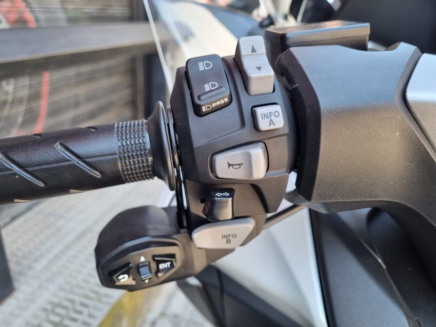 honda forza 350 (2022)